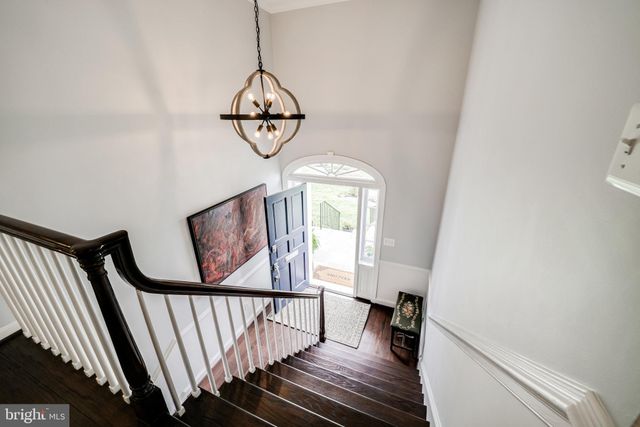 $1,750,000 | 518 Canterbury Lane, Alexandria, VA 22314