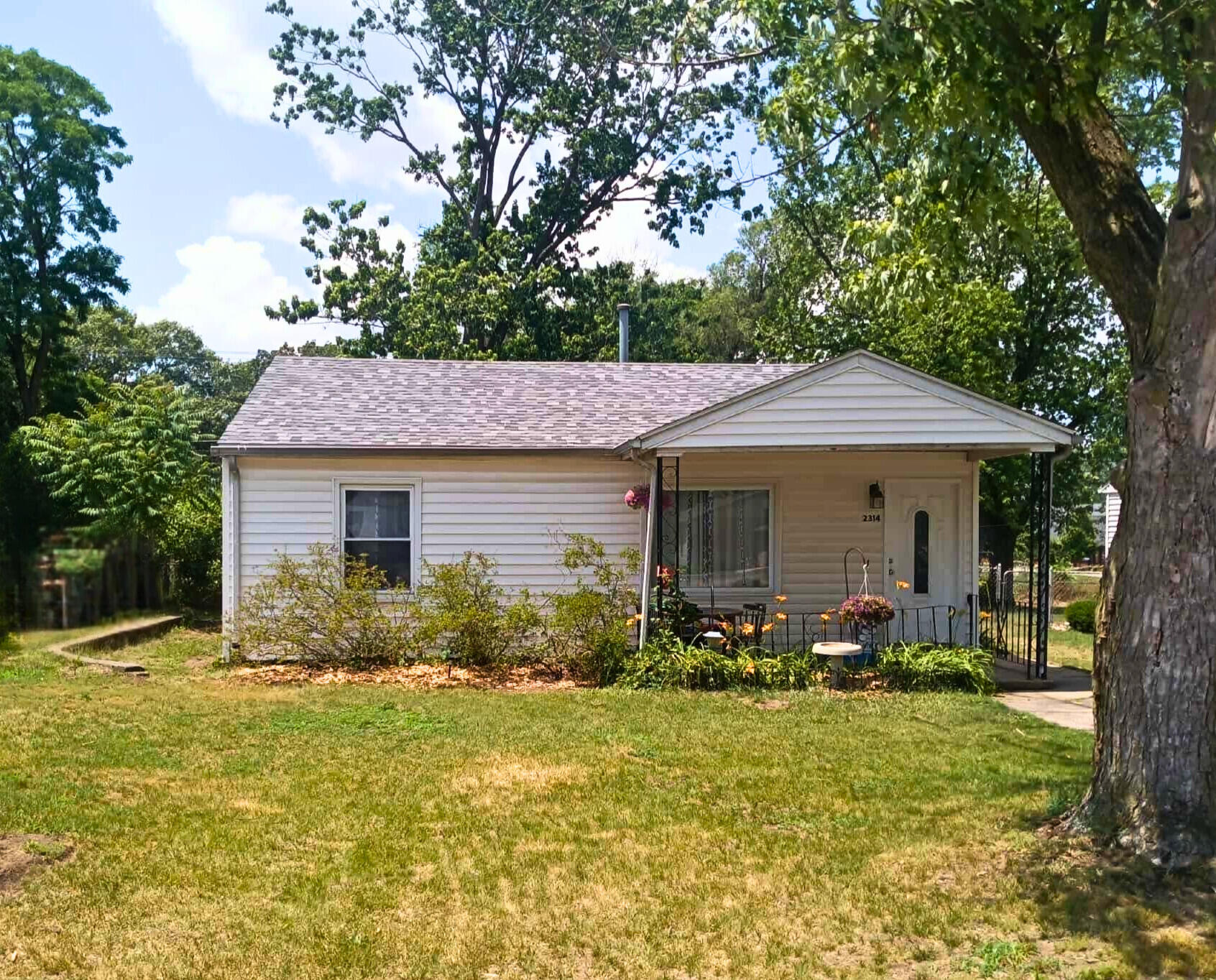 2314 Dombey Road Portage, IN 46368 - Photo 1 of 1 1692x1364