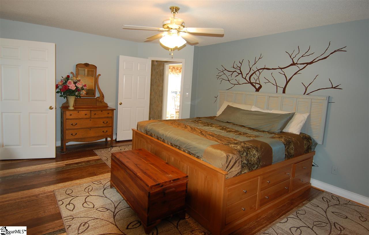 1238 Cox Lake Road Belton, SC 29627 - Photo 17 of 36 Gallery Image 17