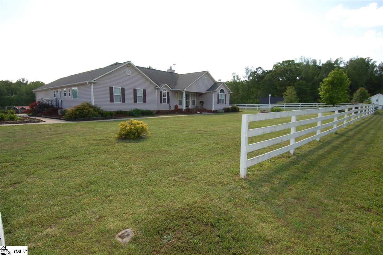 1238 Cox Lake Road Belton, SC 29627 - Photo 35 of 36 Gallery Image 35