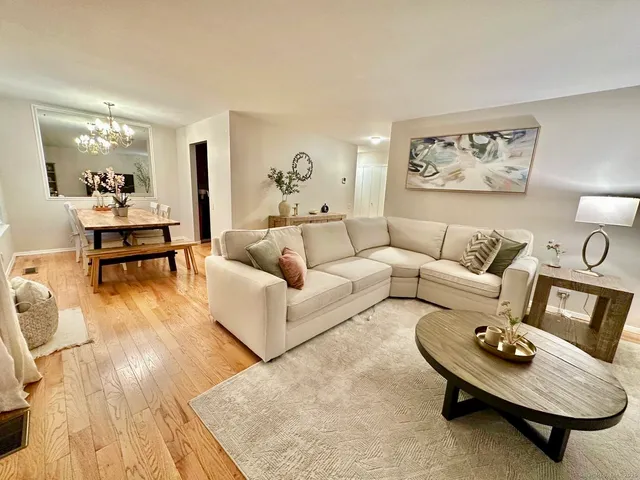 $2,900 | 13 Keeler Close, Unit 13, Ridgefield, CT 06877