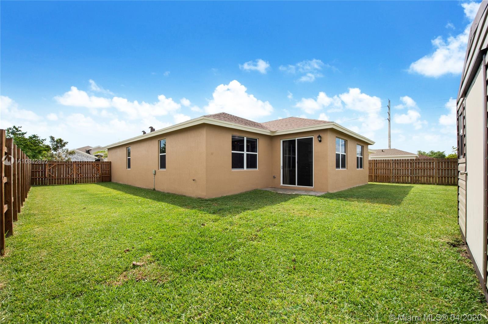 27944 Southwest 133rd Path Homestead, FL 33032 - Photo 4 of 12 Gallery Image 4