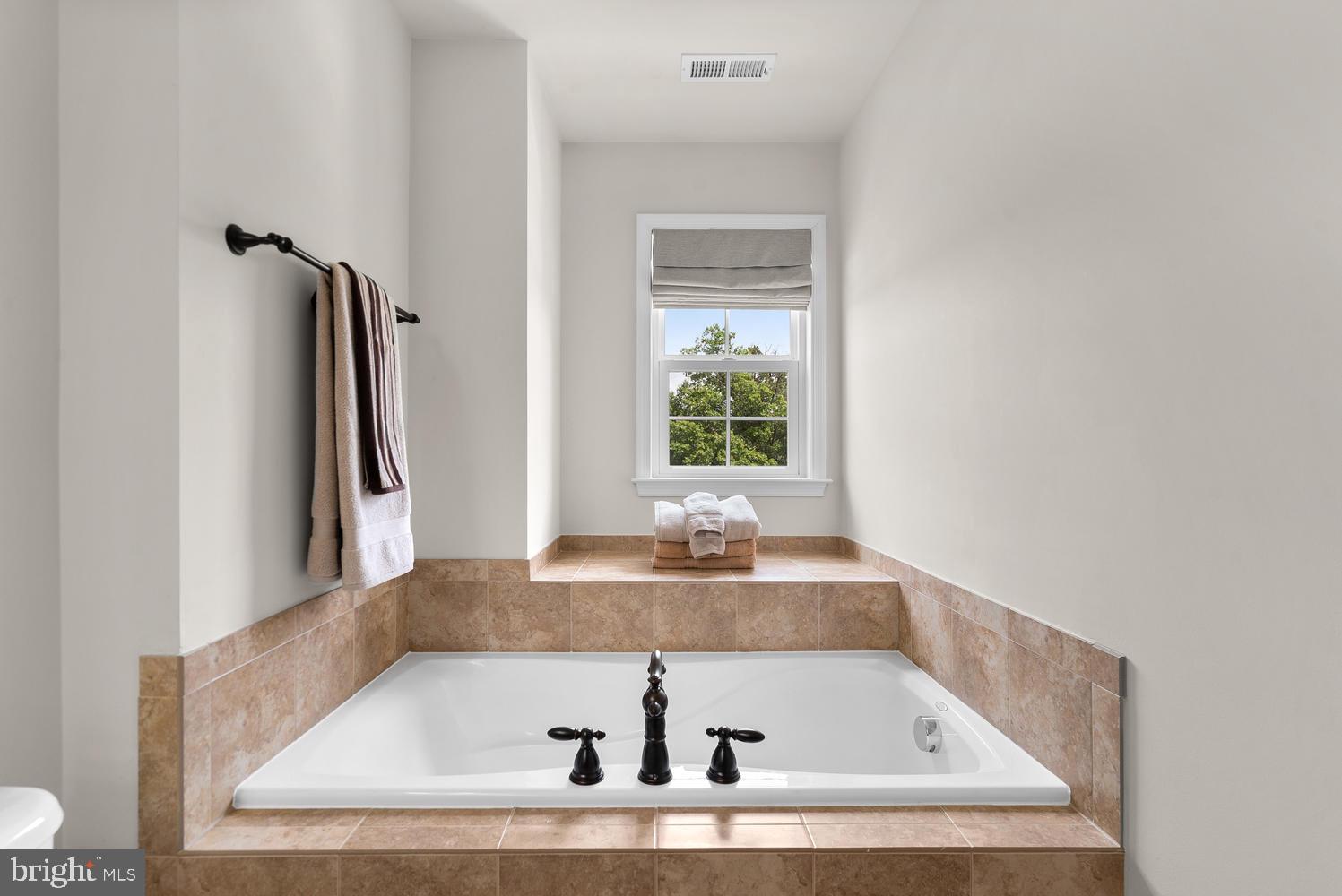 22664 Amberjack Square Brambleton, VA 20148 - Photo 18 of 46