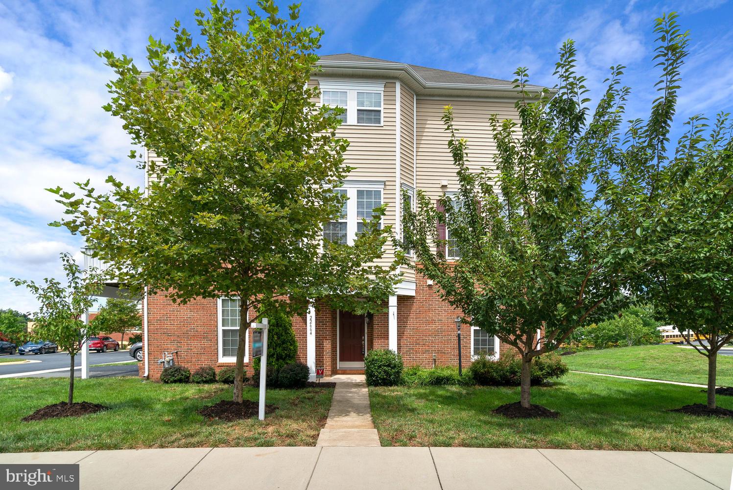 22664 Amberjack Square Brambleton, VA 20148 - Photo 2 of 46