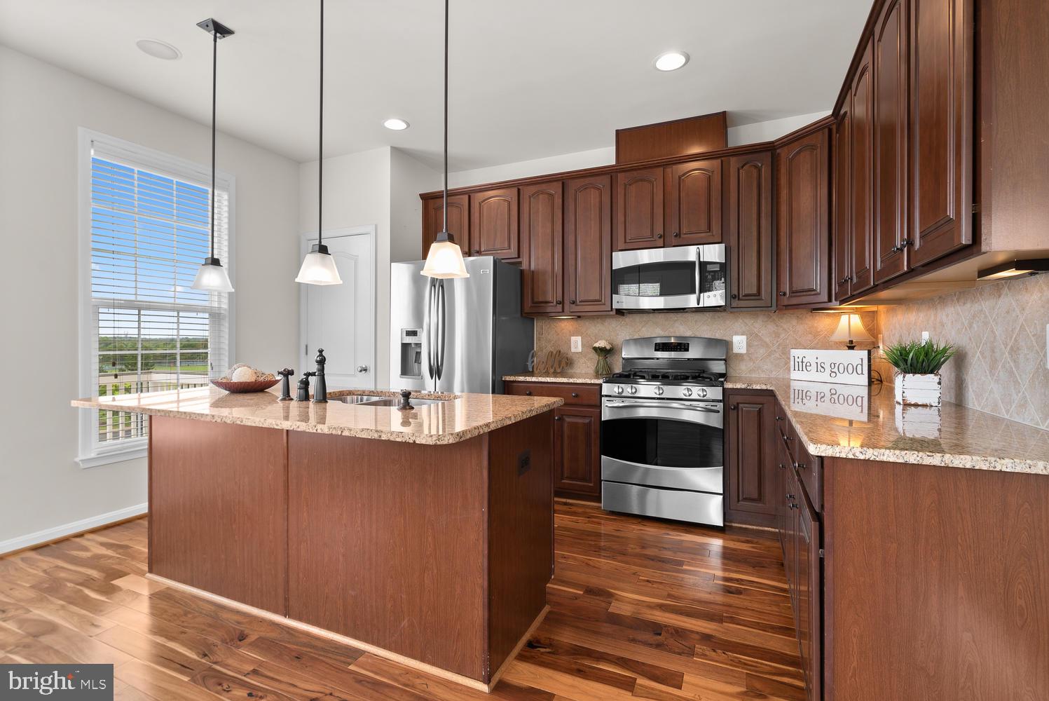 22664 Amberjack Square Brambleton, VA 20148 - Photo 10 of 46