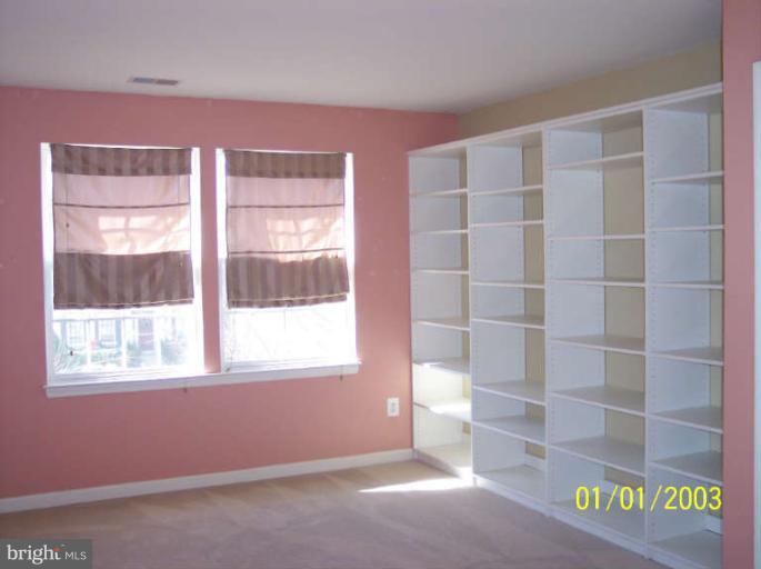 84 Riggs Road Fredericksburg, VA 22405 - Photo 13 of 22 Huge 2nd BR with Built-ins