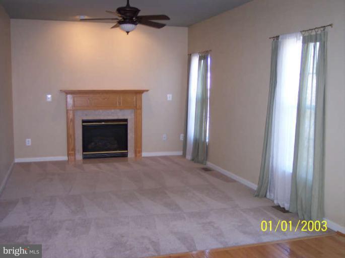 84 Riggs Road Fredericksburg, VA 22405 - Photo 3 of 22 Family Room