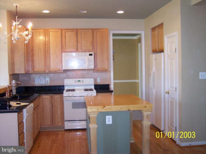 84 Riggs Road Fredericksburg, VA 22405 - Photo 6 of 22 Kitchen