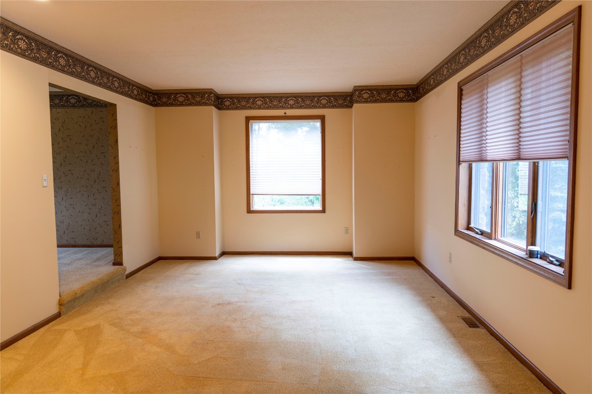 212 Sheedy Road Vestal, NY 13850 - Photo 6 of 46 Gallery Image 6
