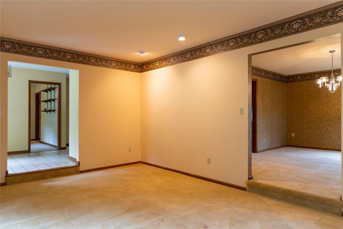212 Sheedy Road Vestal, NY 13850 - Photo 8 of 46 Gallery Image 8