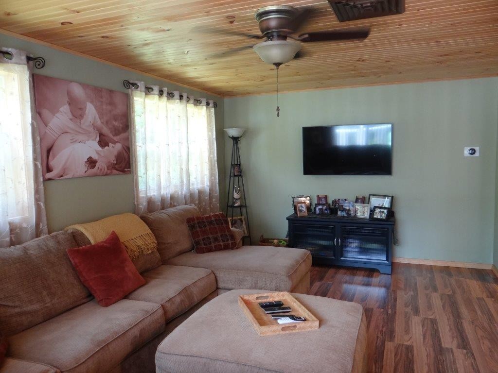 102 North Spruce Haven Road Waterbury, VT 05677 - Photo 8 of 36