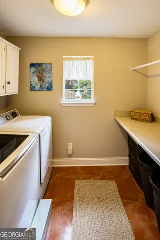 a view of a garden with a tree