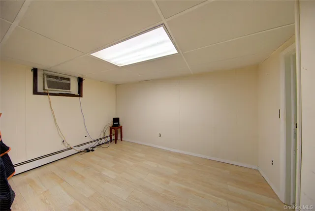 $899,999 | 309 Litchfield Avenue, Elmont, NY 11003