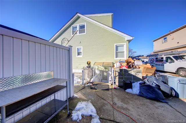 $899,999 | 309 Litchfield Avenue, Elmont, NY 11003