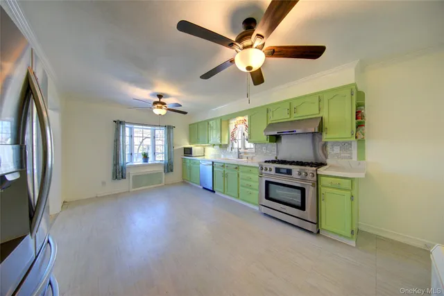 $899,999 | 309 Litchfield Avenue, Elmont, NY 11003