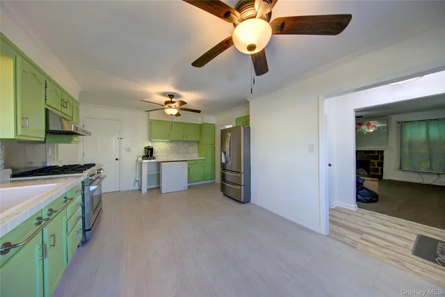 $899,999 | 309 Litchfield Avenue, Elmont, NY 11003