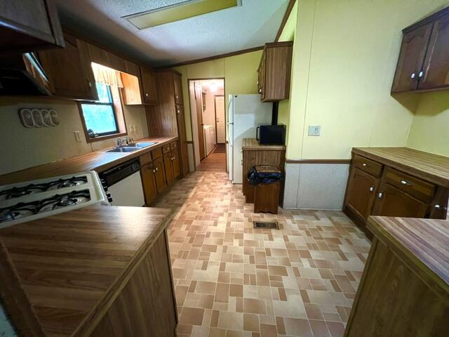 6980 Spaulding Road Fruitport, MI 49415 - Photo 17 of 40 IMG_0043