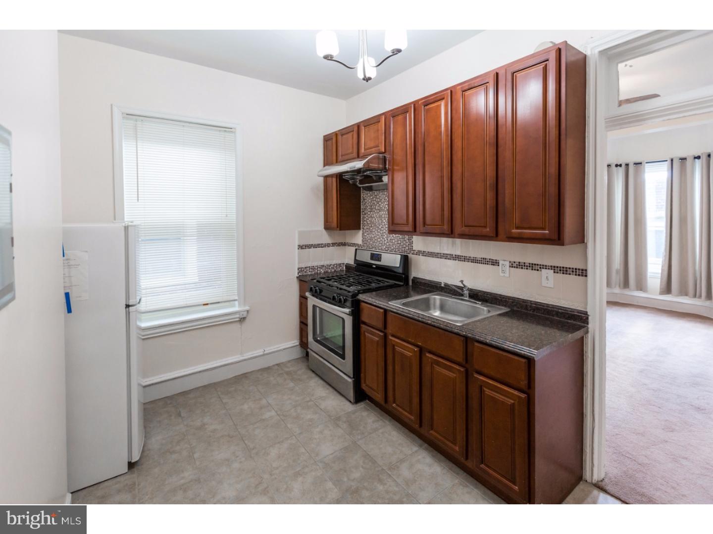 274 South 23rd Street, Unit 3R Philadelphia, PA 19103 - Photo 12 of 25