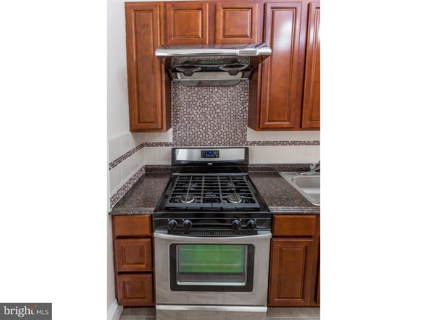 274 South 23rd Street, Unit 3R Philadelphia, PA 19103 - Photo 16 of 25
