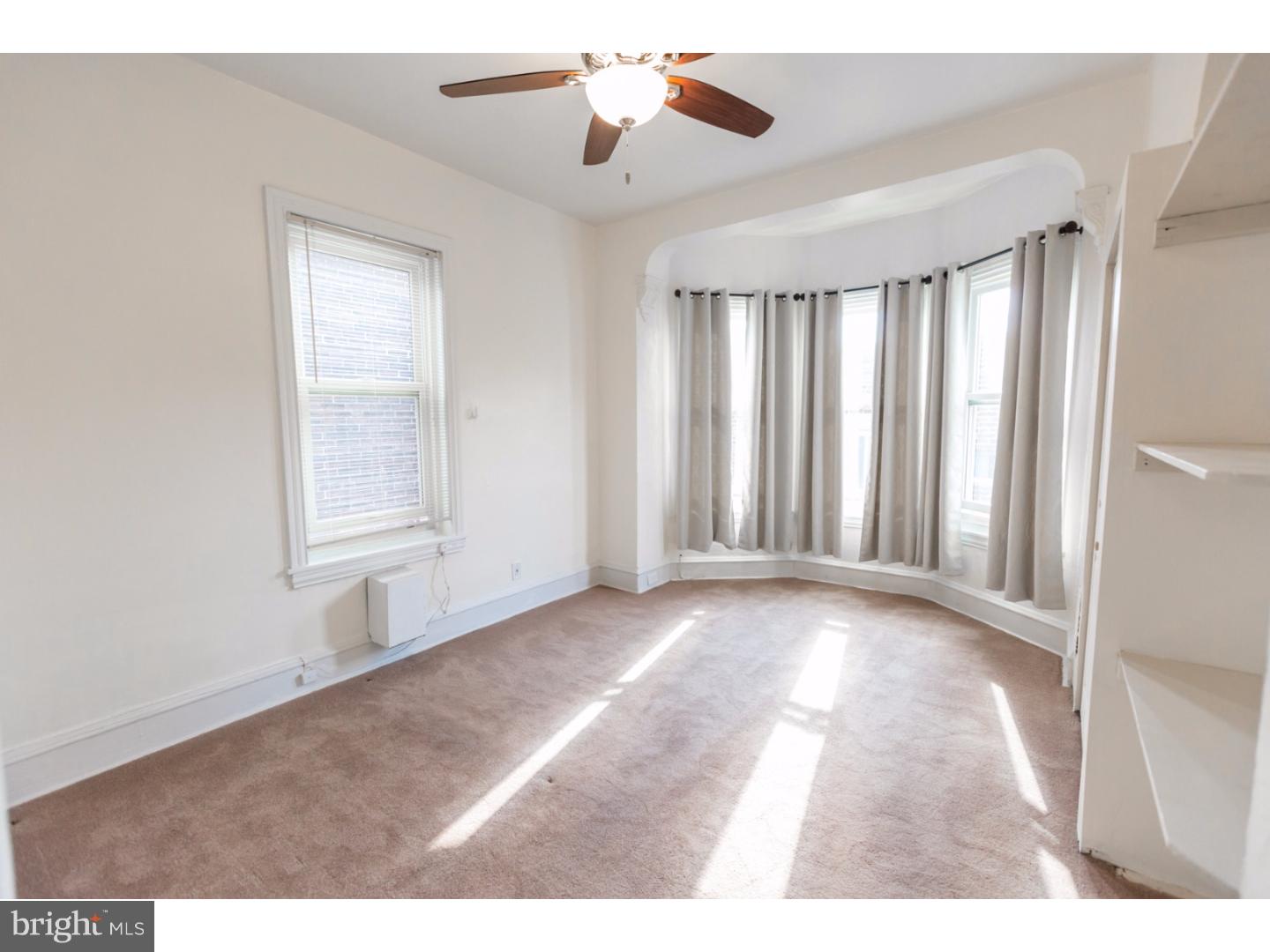274 South 23rd Street, Unit 3R Philadelphia, PA 19103 - Photo 4 of 25