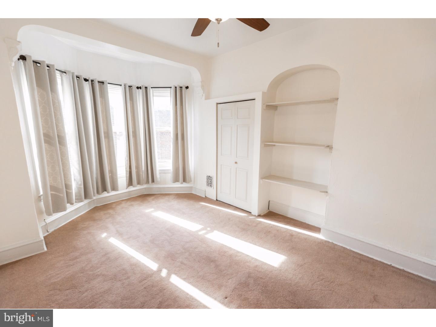 274 South 23rd Street, Unit 3R Philadelphia, PA 19103 - Photo 5 of 25