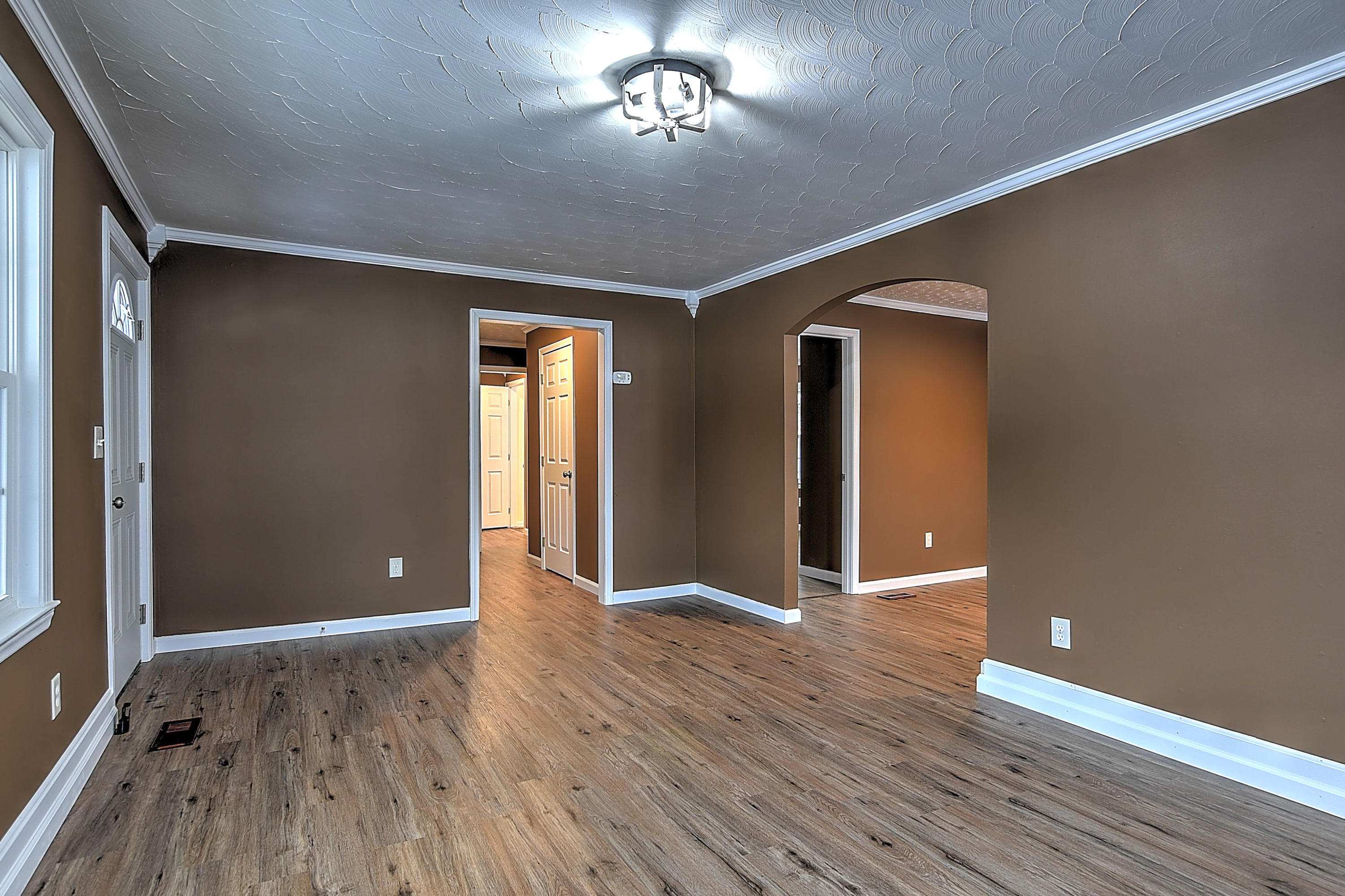 12147 Lindell Road Meadowview, VA 24361 - Photo 9 of 27 12147 LINDELL RD-5