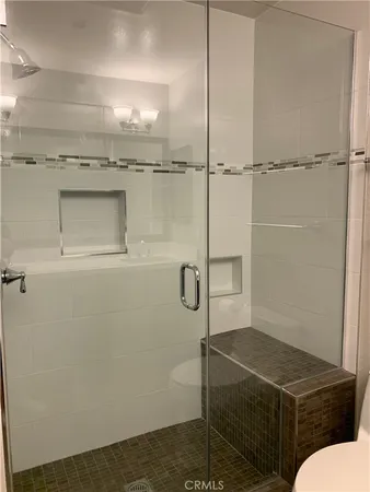 $4,000 | 292 Alpine Street, Unit 2, Pasadena, CA 91106