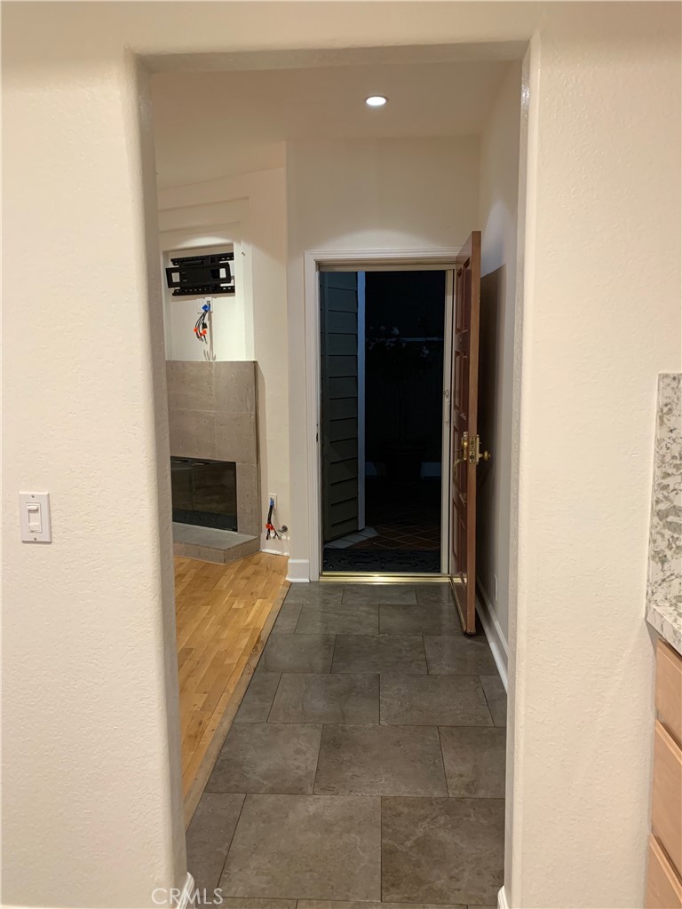 292 Alpine Street, Unit 2 Pasadena, CA 91106 - Photo 6 of 26