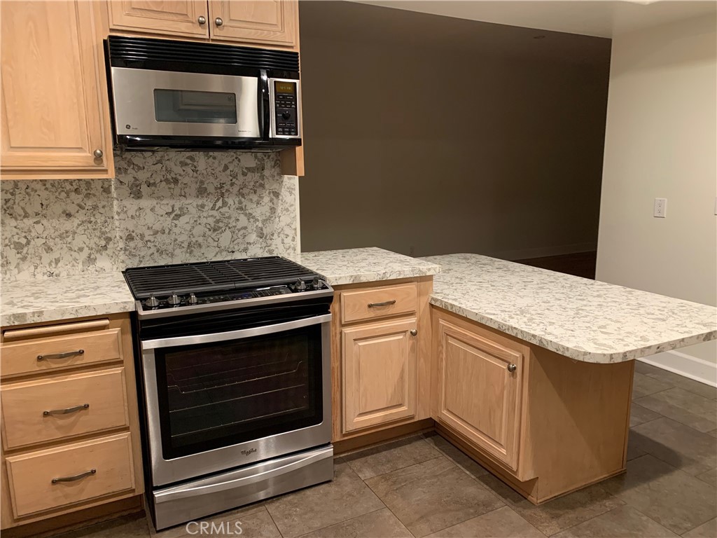 292 Alpine Street, Unit 2 Pasadena, CA 91106 - Photo 9 of 26