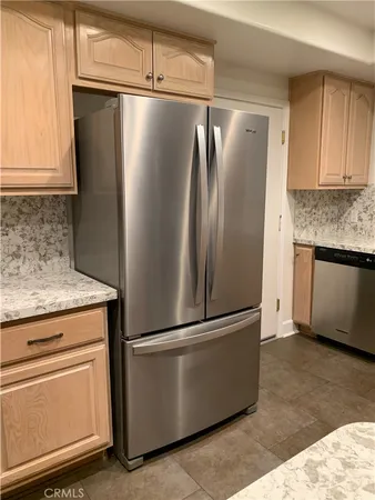 $4,000 | 292 Alpine Street, Unit 2, Pasadena, CA 91106