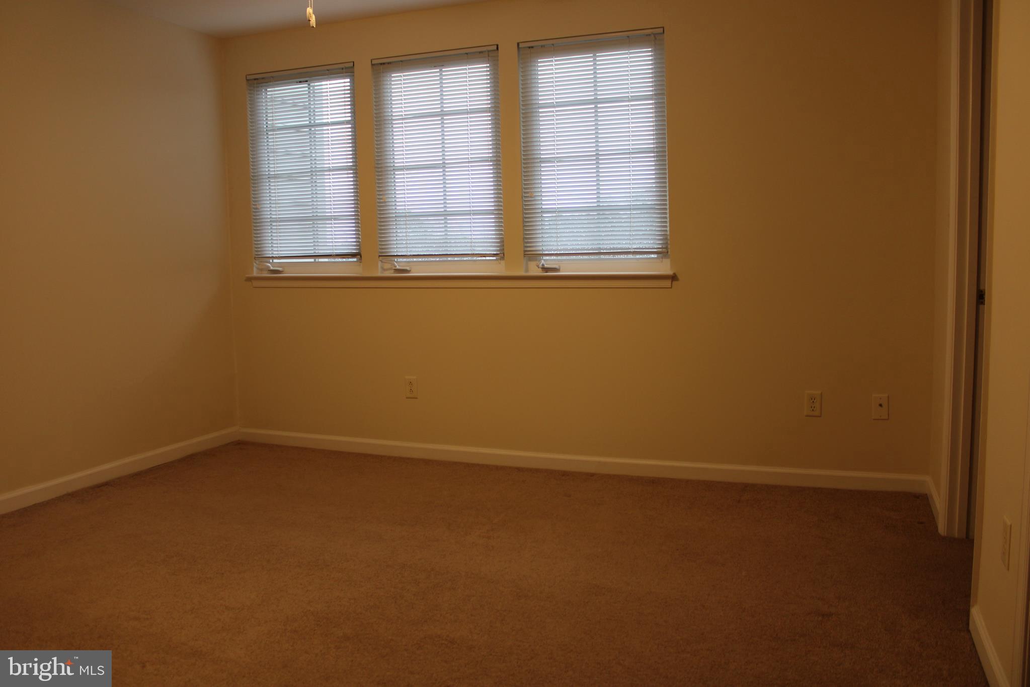 38114 East Chester Lane, Unit 206 Ocean View, DE 19970 - Photo 16 of 28 Master Bedroom