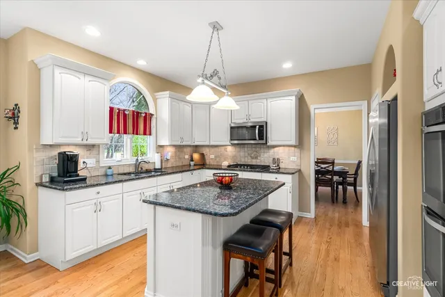 $849,948 | 2543 Dewes Lane, Naperville, IL 60564