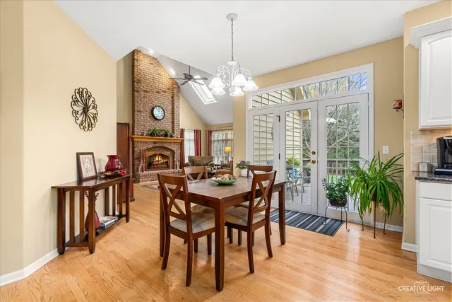 $849,948 | 2543 Dewes Lane, Naperville, IL 60564