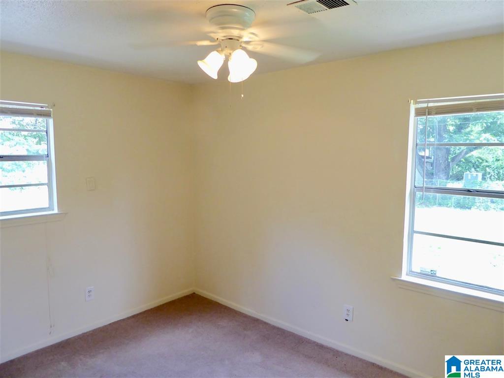 772 29th Street Southwest Birmingham, AL 35211 - Photo 8 of 17