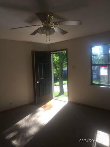 4204 Abercorn Road Knoxville, TN 37921 - Photo 4 of 11 m_6814895