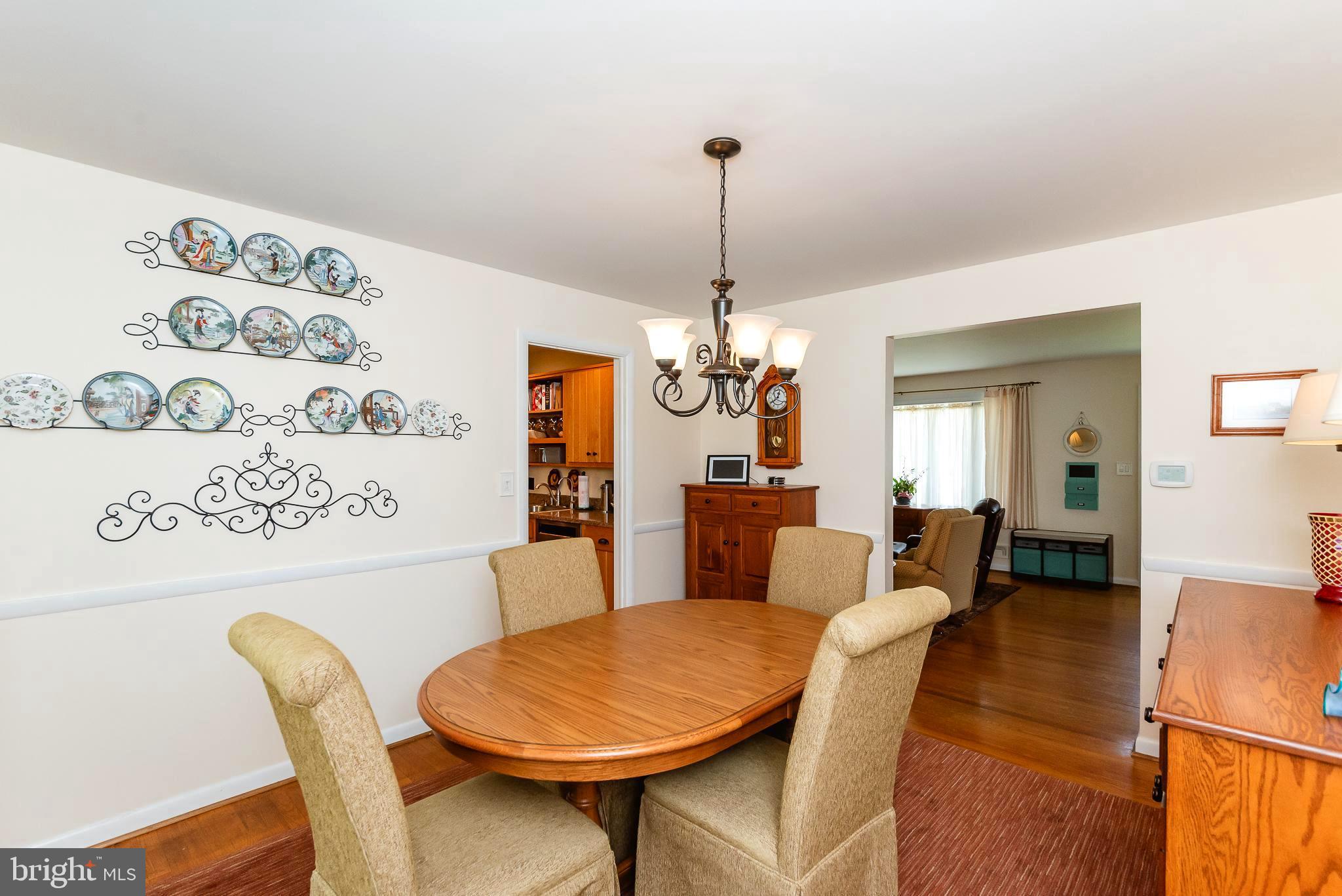 27 Bramleigh Road Lutherville-Timonium, MD 21093 - Photo 9 of 45 SO ELEGANT