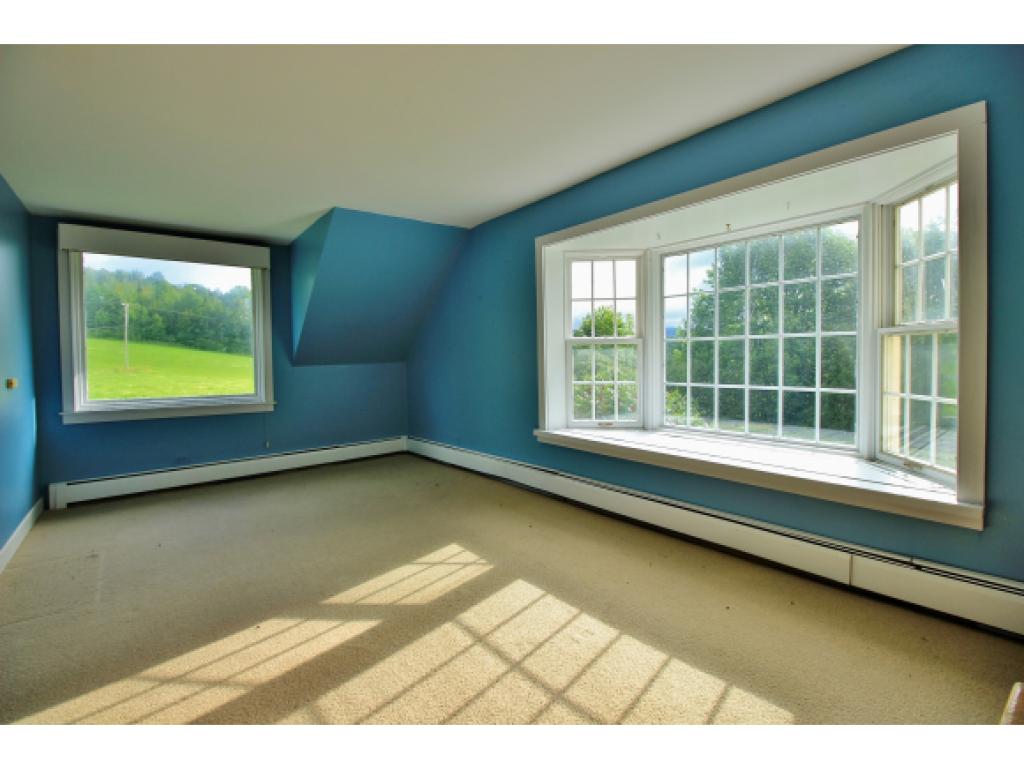 1347 Lakeview Road Westmore, VT 05822 - Photo 9 of 19 Gallery Image 9