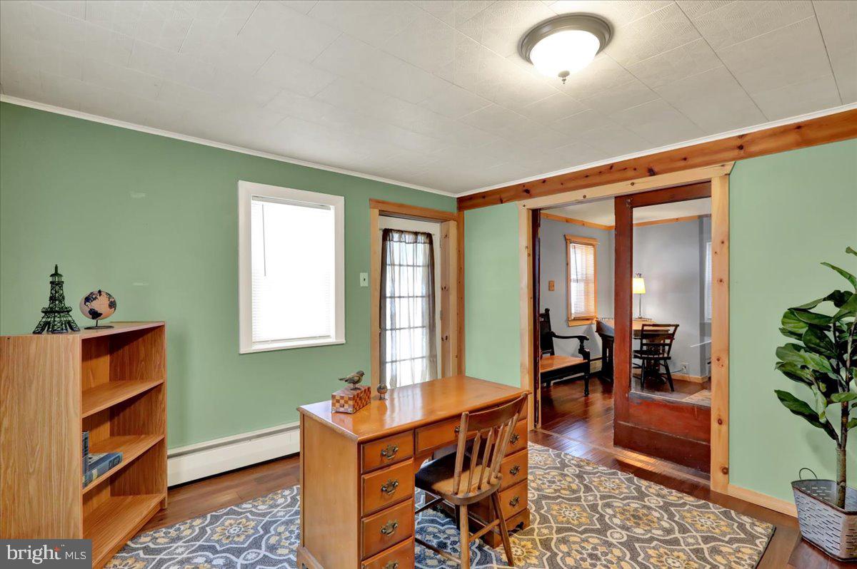 65 Mexico Road Pine Grove, PA 17963 - Photo 15 of 40 a room with furniture and window