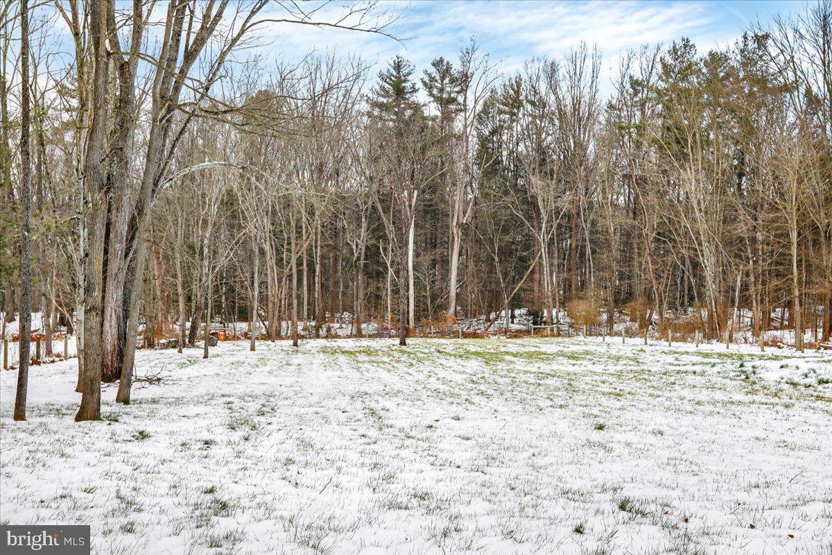 65 Mexico Road Pine Grove, PA 17963 - Photo 35 of 40 a view of a yard with snow on the road