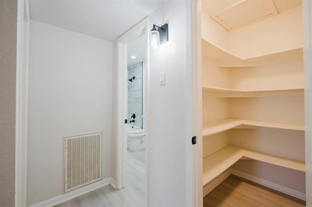 2240 Tarpley Road, Unit 34 Carrollton, TX 75006 - Photo 13 of 18