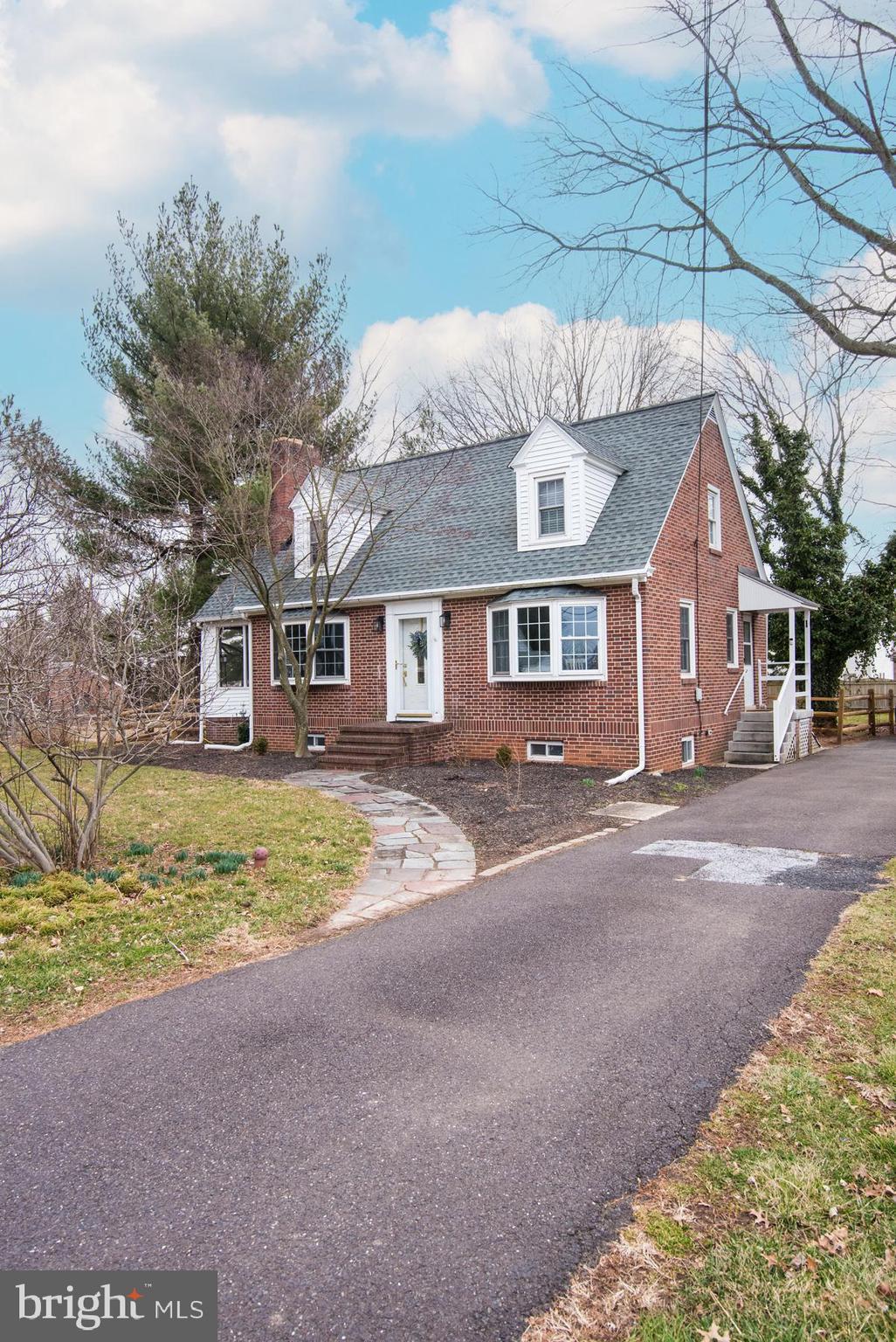 302 Vaughn Road Royersford, PA 19468 - Photo 2 of 32 Gallery Image 2