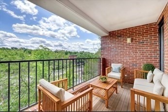 1850 Beacon Street, Unit 404 Brookline, MA 02445 - Photo 32 of 35