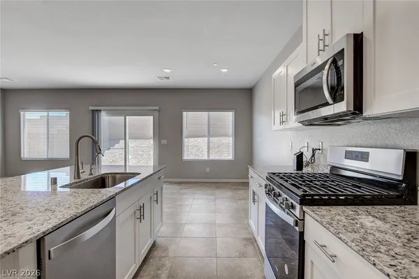 $2,250 | 10269 Crimson Meadow Avenue, Las Vegas, NV 89166