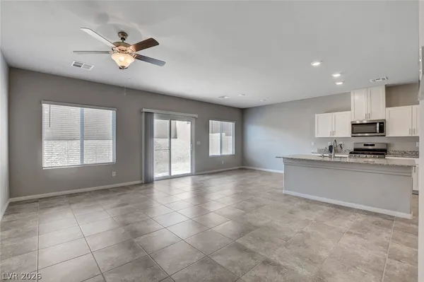 $2,250 | 10269 Crimson Meadow Avenue, Las Vegas, NV 89166