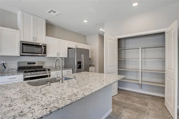 $2,250 | 10269 Crimson Meadow Avenue, Las Vegas, NV 89166