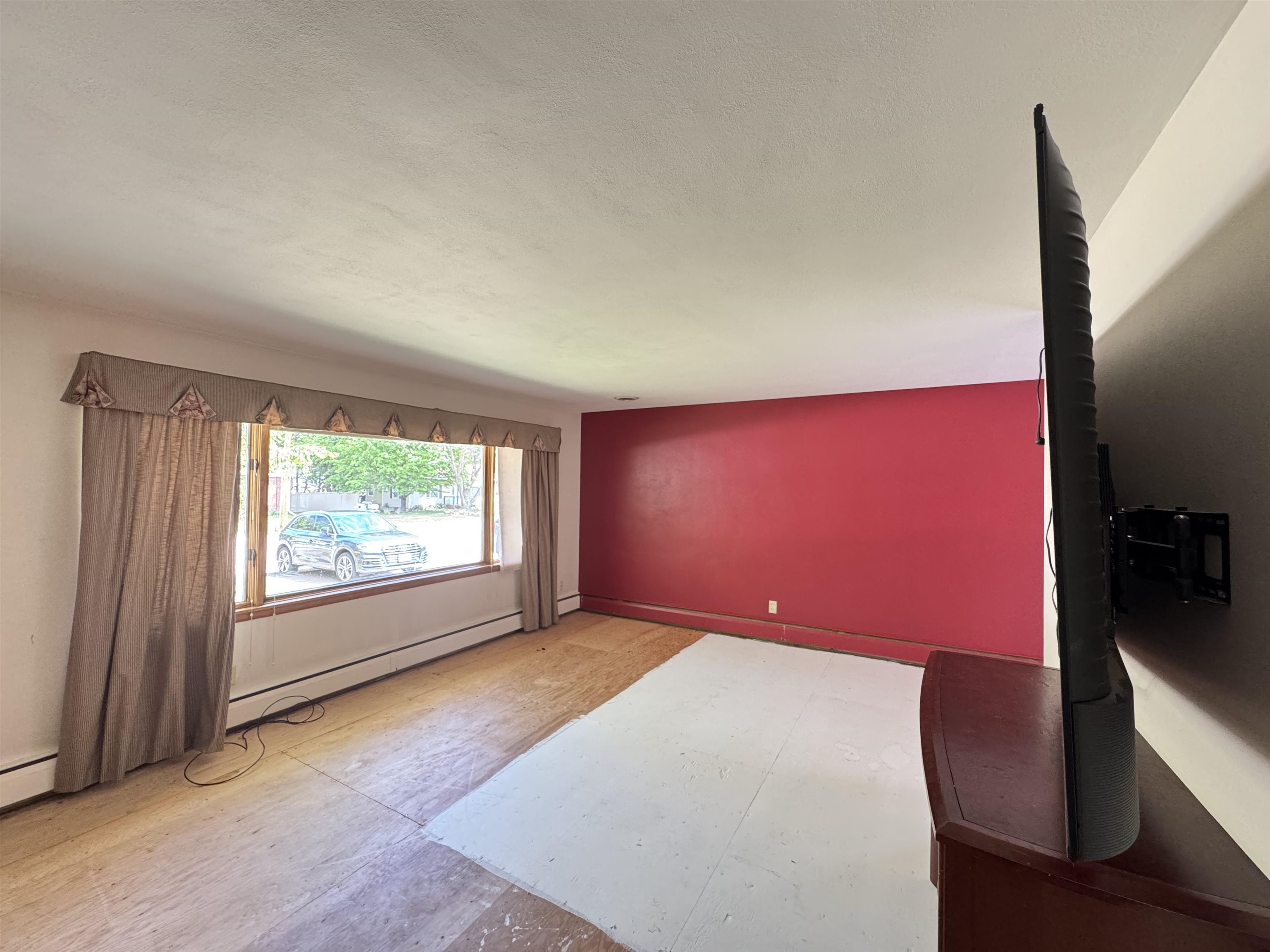 534 Demarest Avenue Waupaca, WI 54981 - Photo 7 of 21