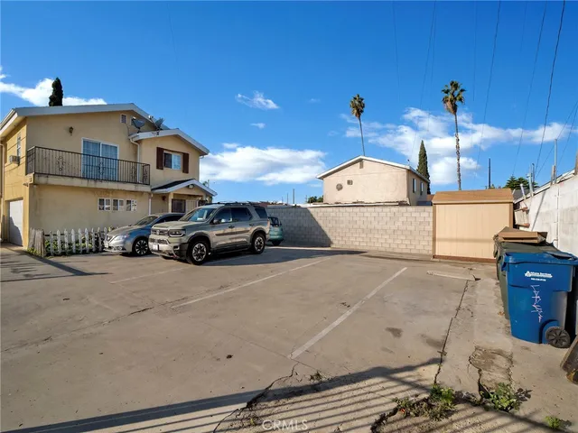 a car parked in front of a house
