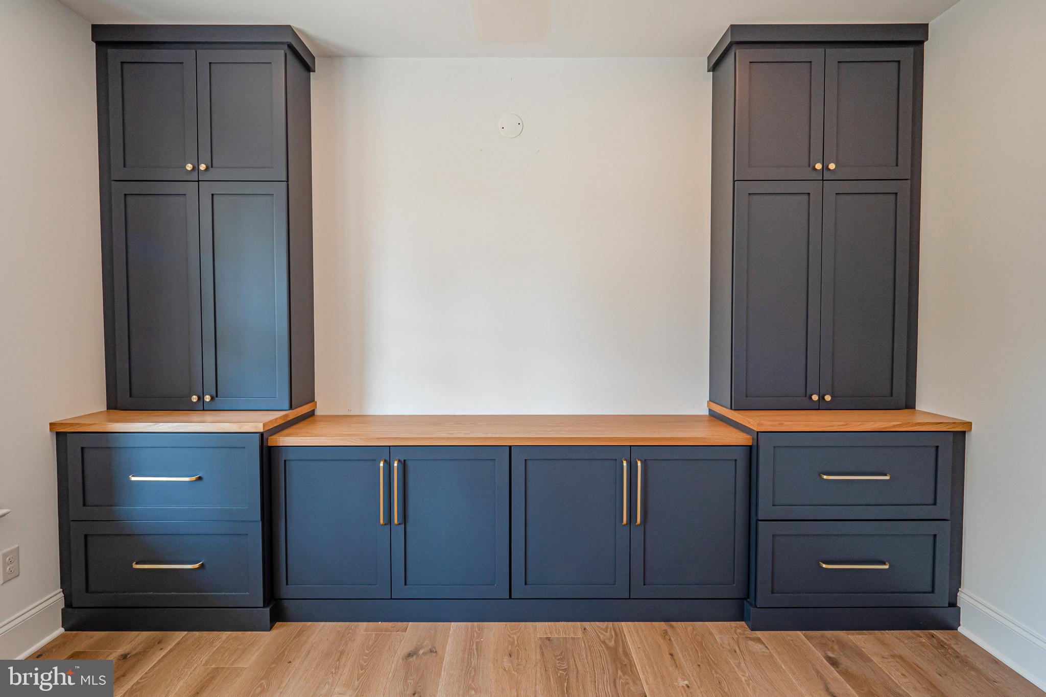 3 Timber Mill Lane, Unit SILENZIO Landenberg, PA 19350 - Photo 18 of 40 a room with closet and cabinet