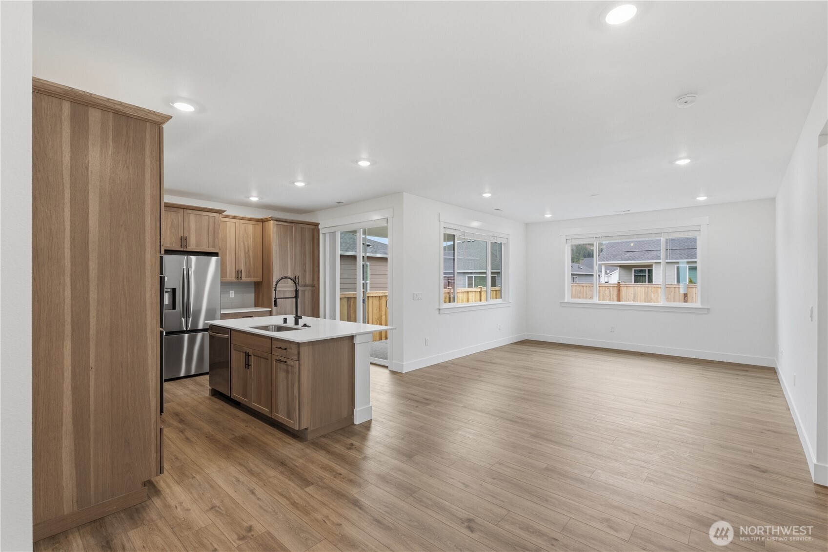 645 Gooseberry Place Sequim, WA 98382 - Photo 4 of 39