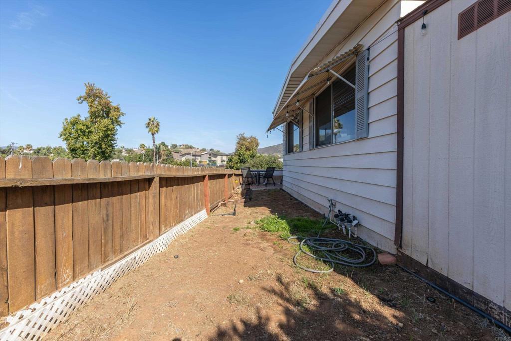 971 Borden Road, Unit 18 San Marcos, CA 92069 - Photo 37 of 43